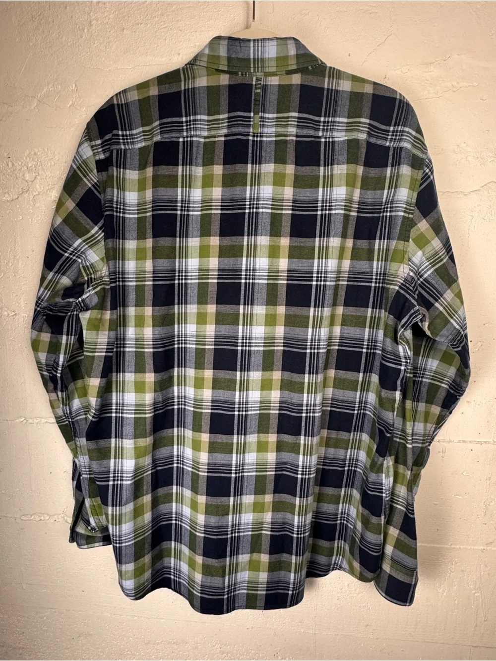 banana republic Luxe Flannel Camden Fit Button down Shirt Men’s L Plaid Green